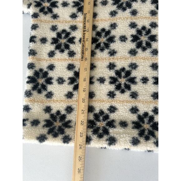 Loft Outlet Jacket Snowflake Print Size Med. Petite Fleece Pullover‎ Sherpa - Picture 7 of 8